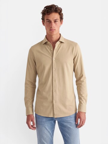Coupe slim Chemise business 'No. 19' Vercate en beige