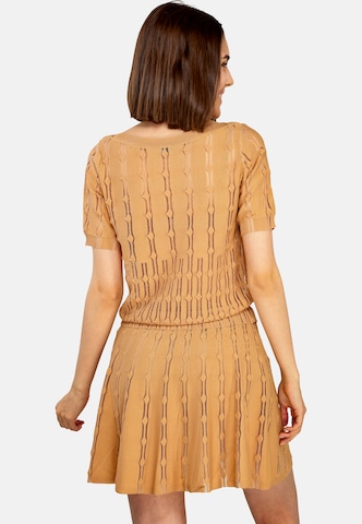 TOOche Skirt in Beige