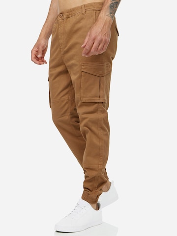 Tazzio Regular Cargohose 'A300' in Beige