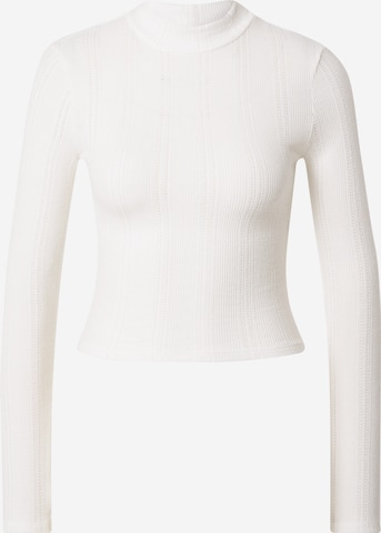 Gina Tricot Sweater in White: front
