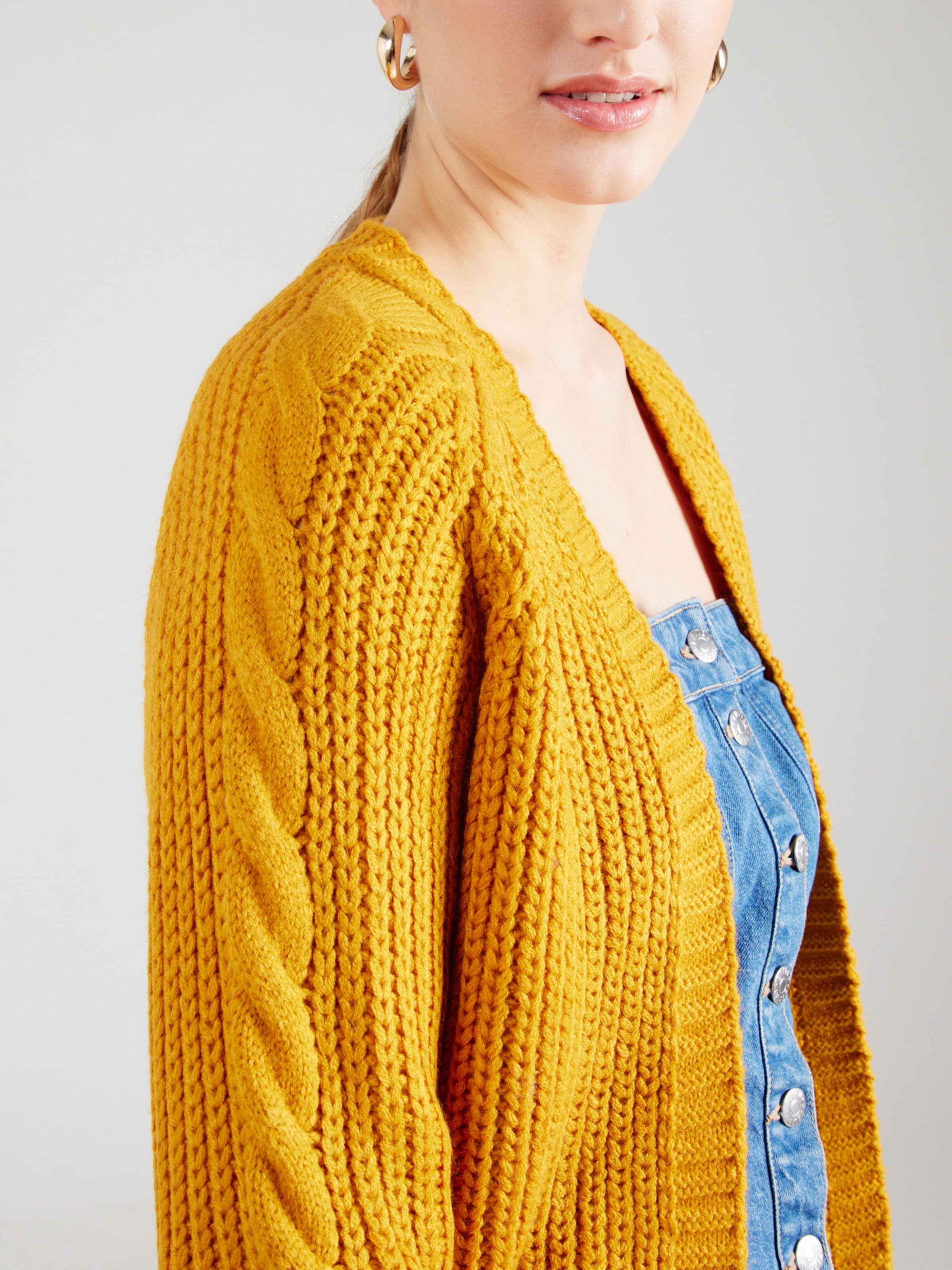 ABOUT YOU Knit Cardigan 'Saphira' in Mustard | ABOUT YOU