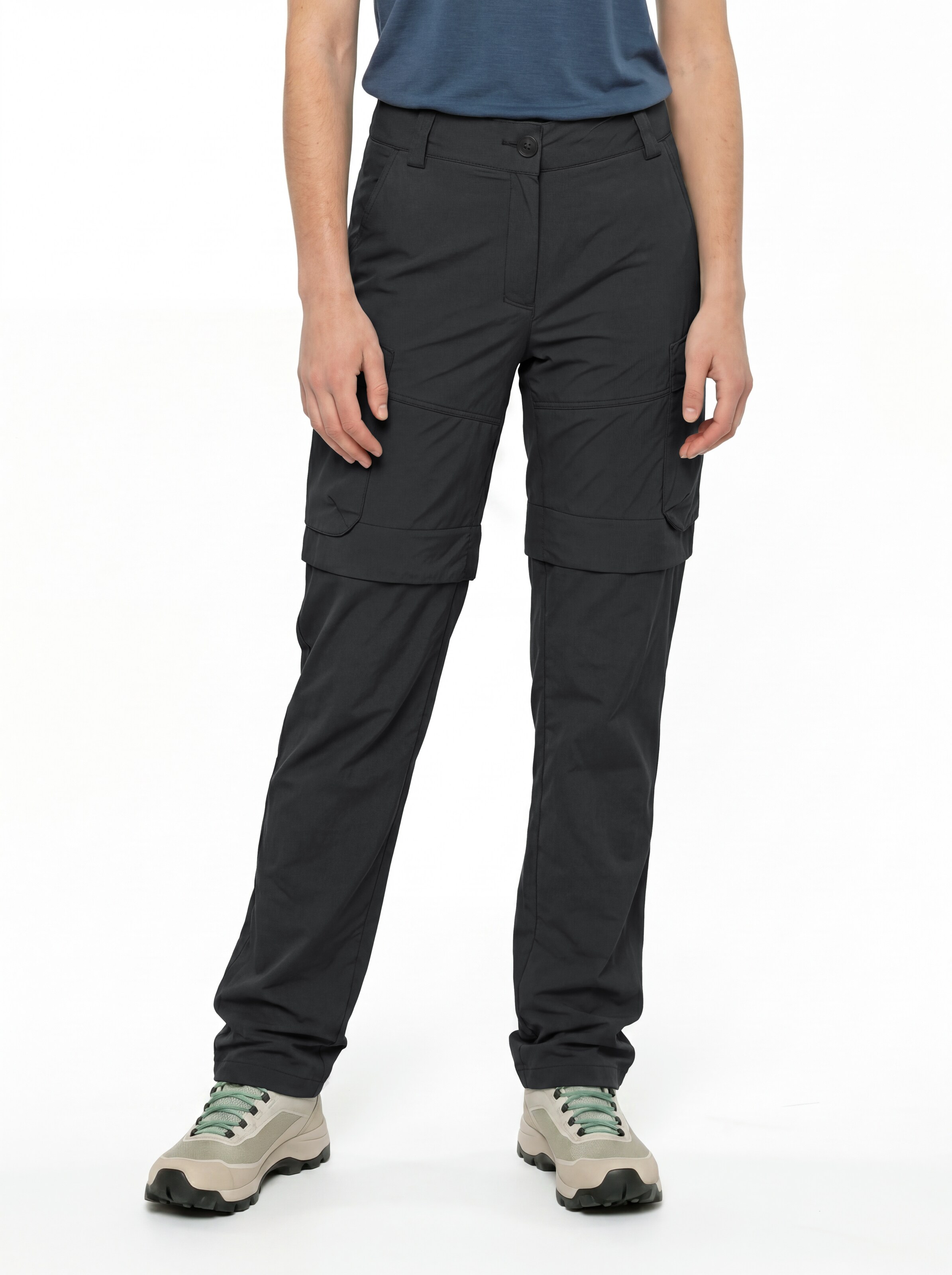 VAUDE Regular Outdoor trousers in Black: front