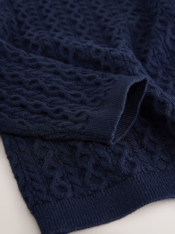 Next Pulover | modra barva