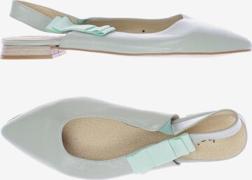 heine Sandals & High-Heeled Sandals in 40 in Green: front