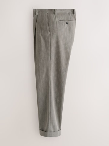 Regular Pantaloni cutați de la Next pe bej