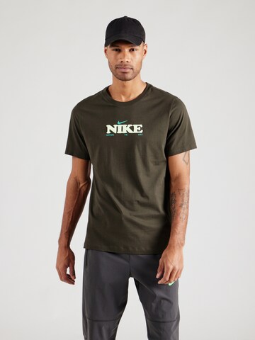 Maglietta di Nike Sportswear in verde: frontale