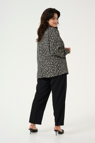 KAFFE CURVE Blouse 'Malena' in Zwart