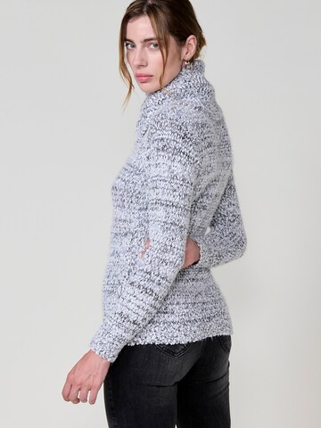 KOROSHI Pullover in Weiß