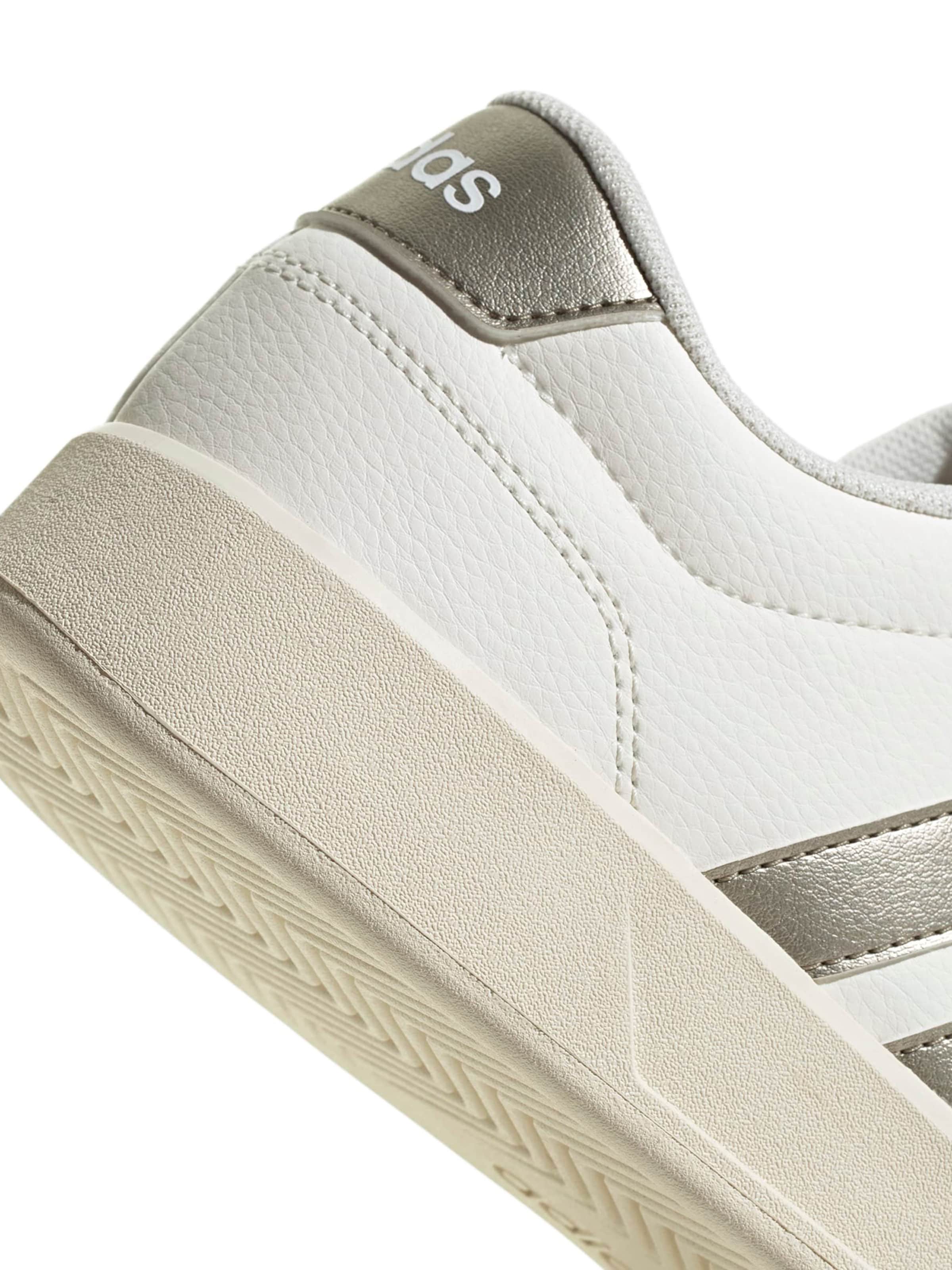 ADIDAS SPORTSWEARNiske tenisice 'BREAKNET 3.0' - bijela boja