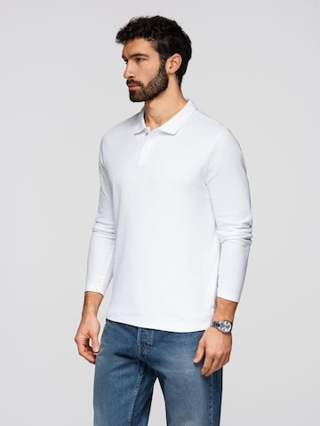 Ombre Shirt in White
