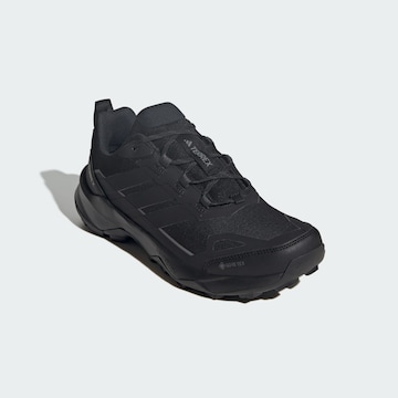 Chaussure basse 'Skychaser AX5' ADIDAS TERREX en noir