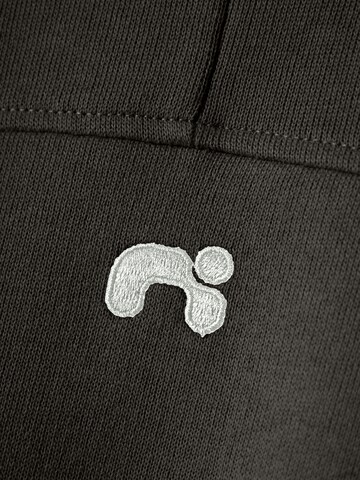 NAME IT - Sudadera 'NKMBifinn' en negro