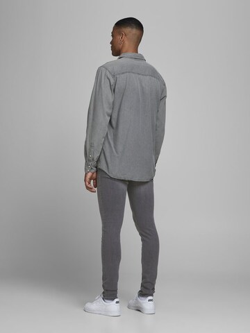 Skinny Jeans 'Liam' di JACK & JONES in grigio