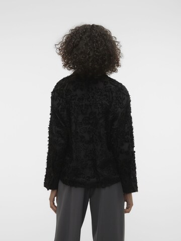 Camicia da donna 'HENNY' di VERO MODA in nero