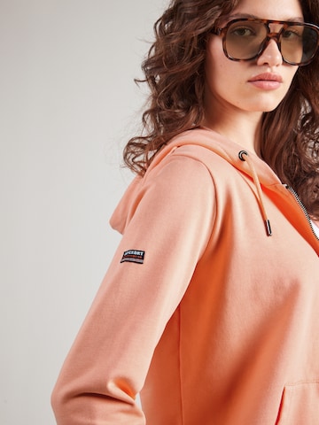 Hanorac de la Superdry pe roz