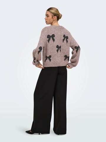 ONLY Pullover 'ONLDOFFA' in Braun