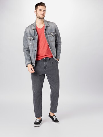 Tommy Jeans Regular fit Majica 'Jaspe' | rdeča barva