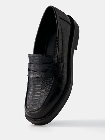 Bershka Slip-ons in Black