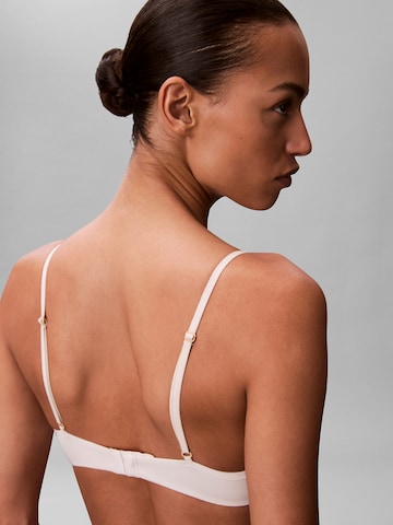 Calvin Klein T-shirt Bra in Beige