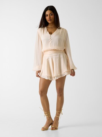 GUESS Kleid in Beige