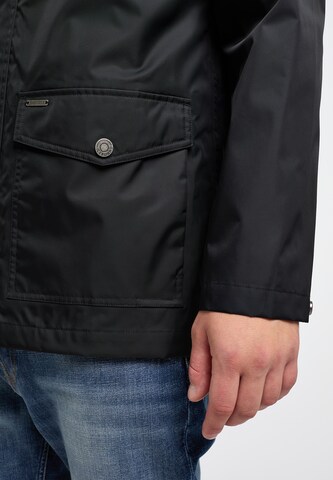 ICEBOUND Weatherproof jacket in Black