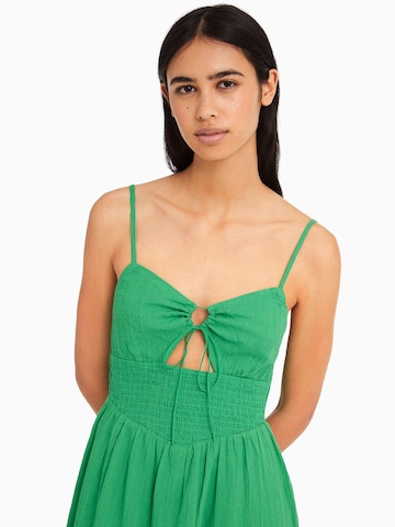 Bershka Obleka | zelena barva