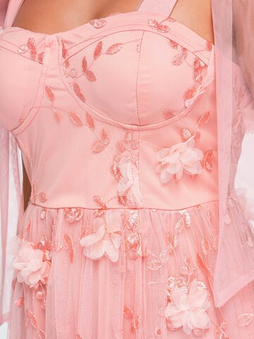Rochie de seară de la Ombre pe roz