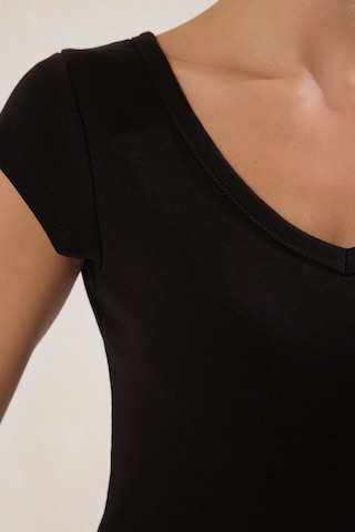 T-shirt Trendyol en noir
