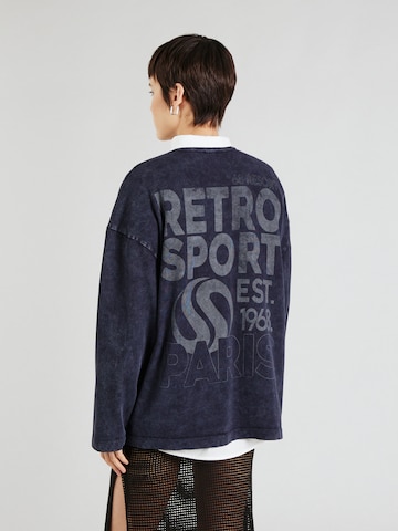 TOPSHOP Sweatshirt in Blue: front