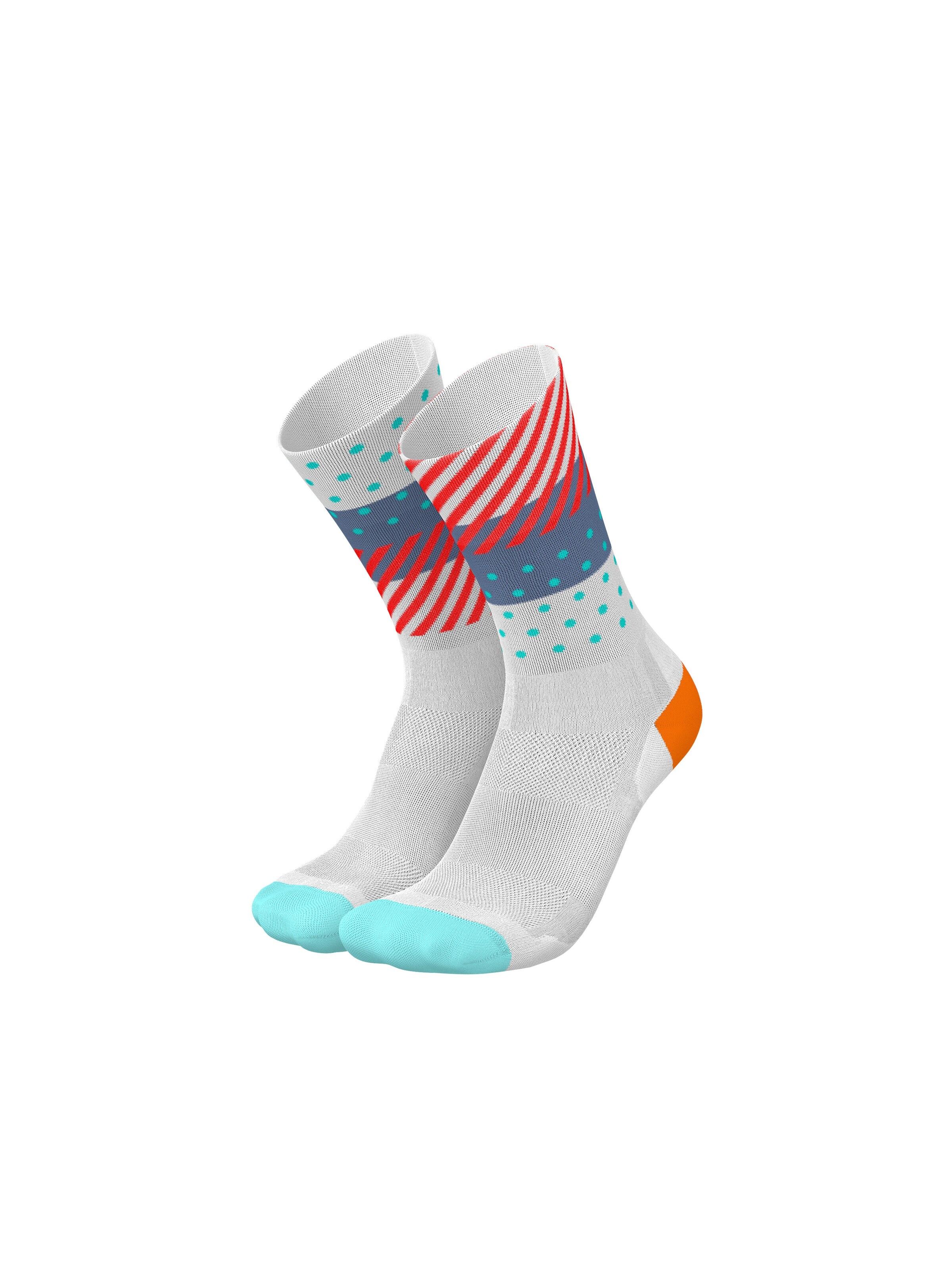 INCYLENCE Athletic Socks 'WILDNESS' in Red: front