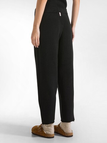 DEHA Regular Trousers in Black
