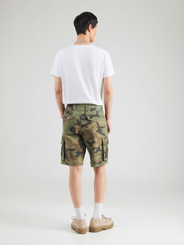 GAP Regular Shorts in Grün