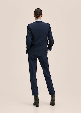 Regular Pantaloni 'Boreal' de la MANGO pe albastru