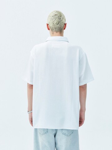 VAMOS CLO Comfort fit Button Up Shirt in White