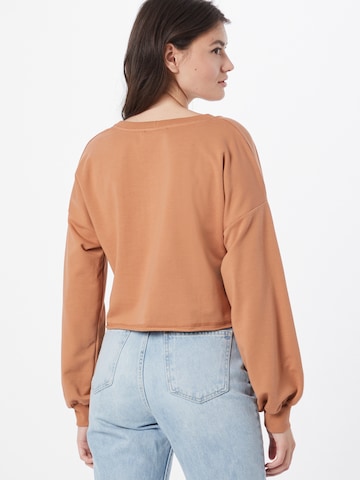 ABOUT YOU Sweatshirt 'Liam' i orange