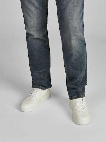HECHTER PARIS Sneakers laag in Wit: voorkant