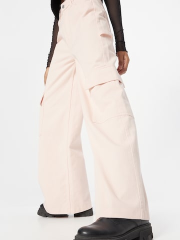 Wide leg Pantaloni eleganți 'Sienna' de la WEEKDAY pe roz