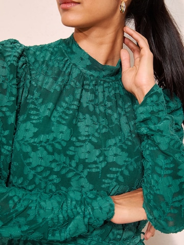 Abito di Friends Like These in verde