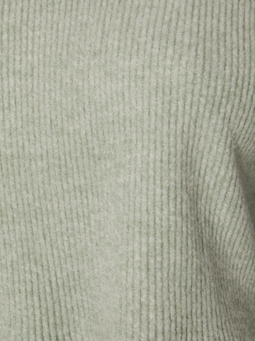 Bershka Sweater in Green