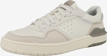 CLARKS - Sapatilhas baixas 'Courtlite 2' em branco: frente