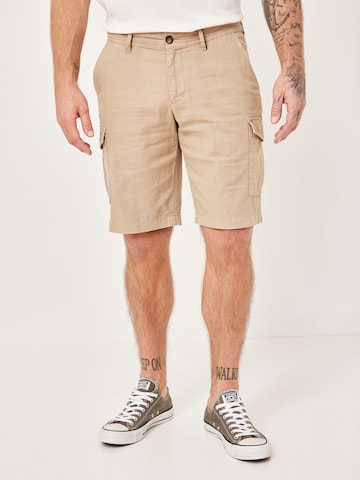 REDPOINT Regular Cargo Pants in Beige: front
