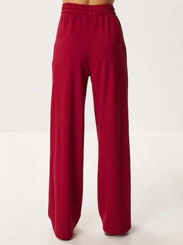 Happiness İstanbul - Calças de fato em vermelho