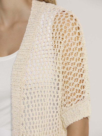 MADELEINE Gebreid vest in Wit