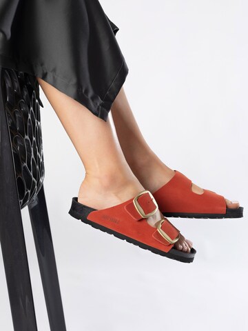 Bayton - Zapatos abiertos 'ALICANTE' en naranja
