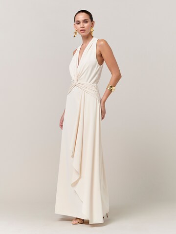 Sável Večerné šaty 'Hennie' - Biela