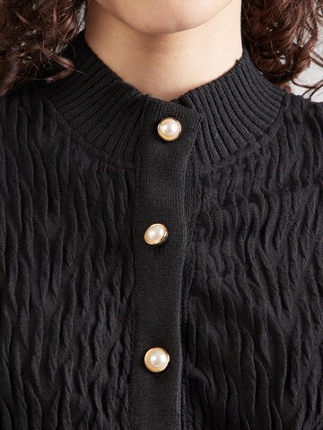 Hailys Плетена жилетка 'Or44a' в черно