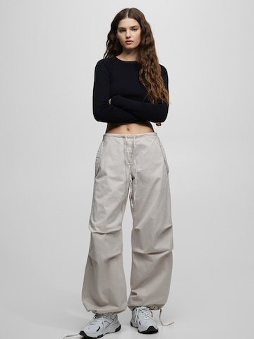 Pull&Bear Loosefit Hose in Grau: predná strana