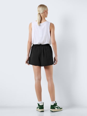 Noisy may Loosefit Shorts 'ELLEN' in Schwarz