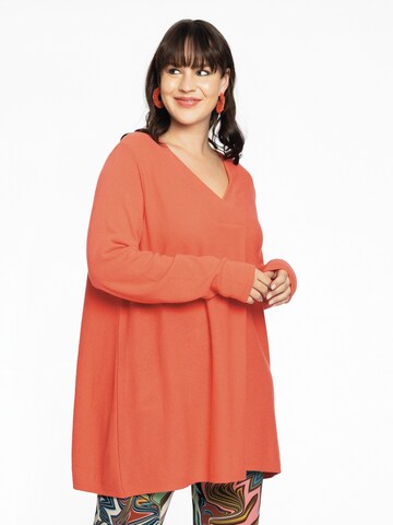 Yoek Pullover in Orange: predná strana