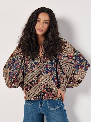 Apricot Blouse ' ' in Blue